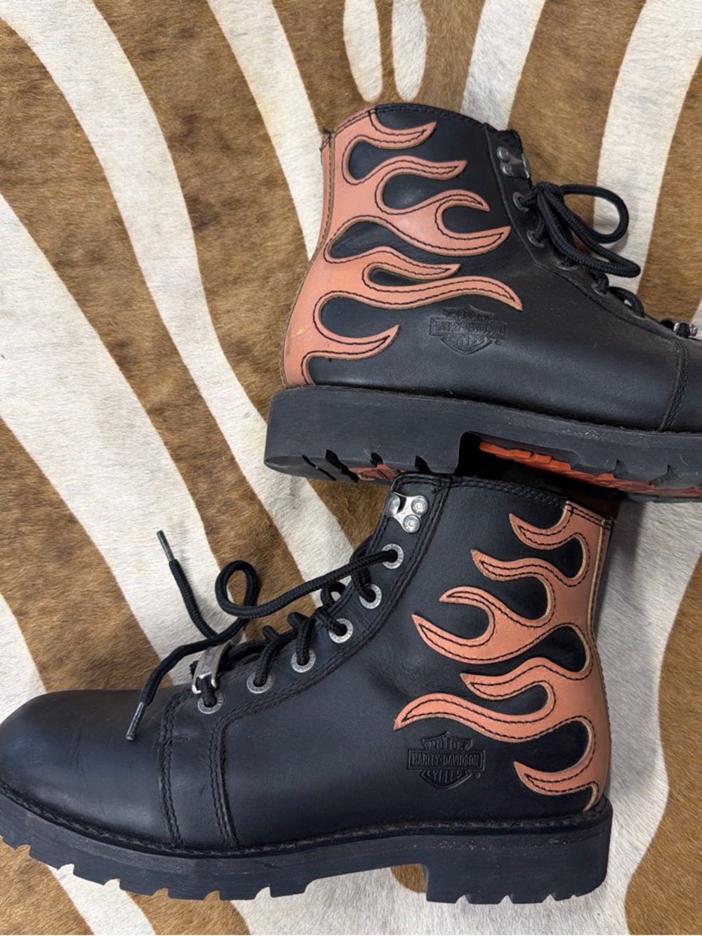 Harley-Davidson Black Leather Men's Lace-Up Boots with Brown Flame Accent
